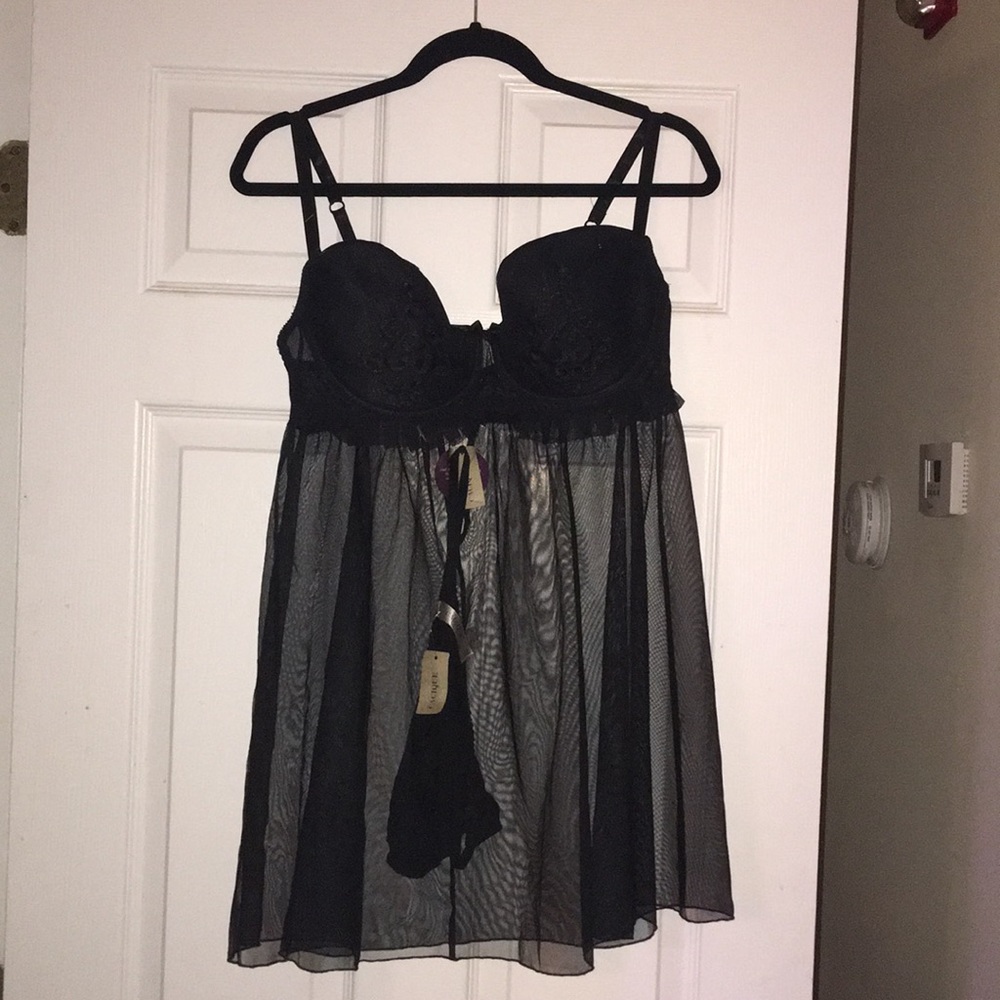 Cacique plus size lingerie set